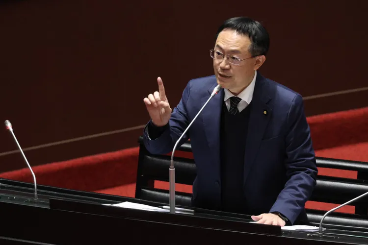 民進黨立委李坤城。彭欣偉攝