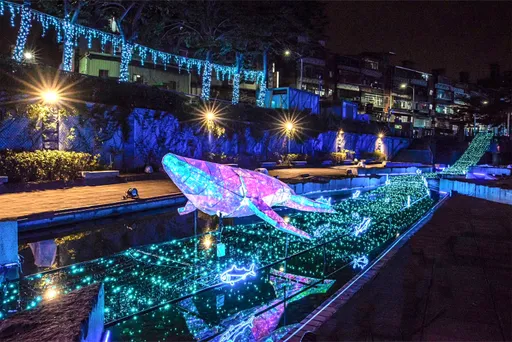 百萬璀璨燈海點亮新莊河廊　中港光雕六大展區浪漫登場