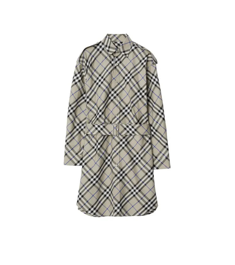 Burberry地衣色格紋棉質襯衫式洋裝，4萬4500元。品牌提供