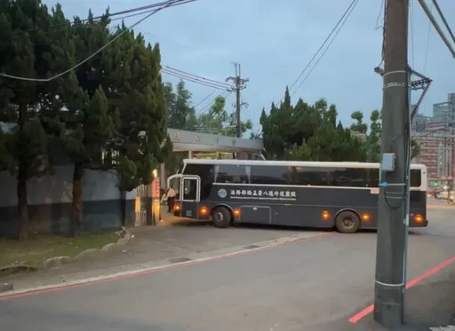 矯正署敦品中學學生滋事險暴動　校方啟動機制鎮壓！轄區警一度外圍戒備