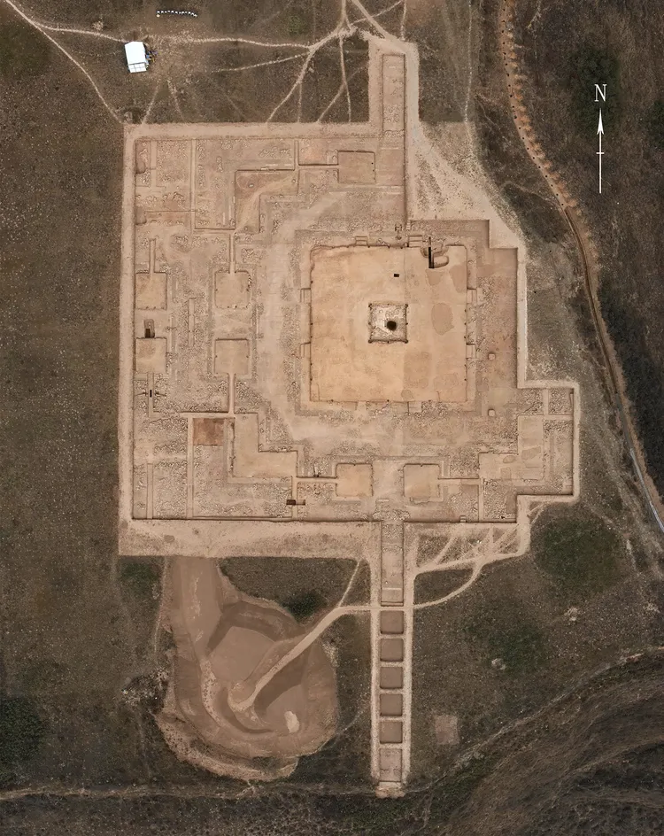 甘肅禮縣四角坪遺址平面圖。新華社