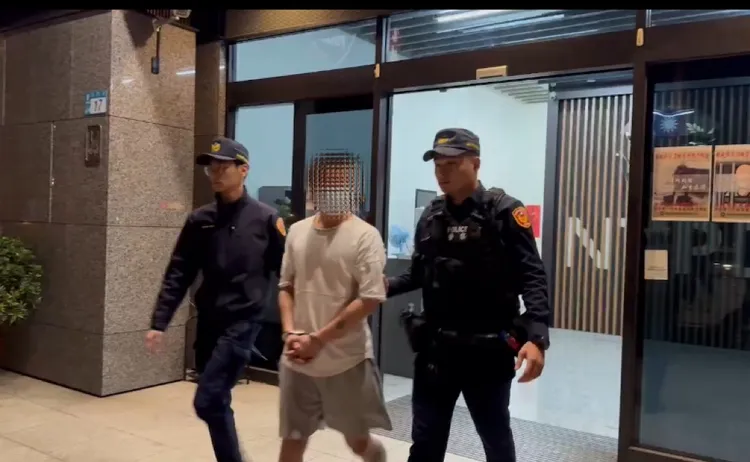 林嫌稱控制不了自己而打破汽車車窗行竊，連警員也搖頭。翻攝畫面