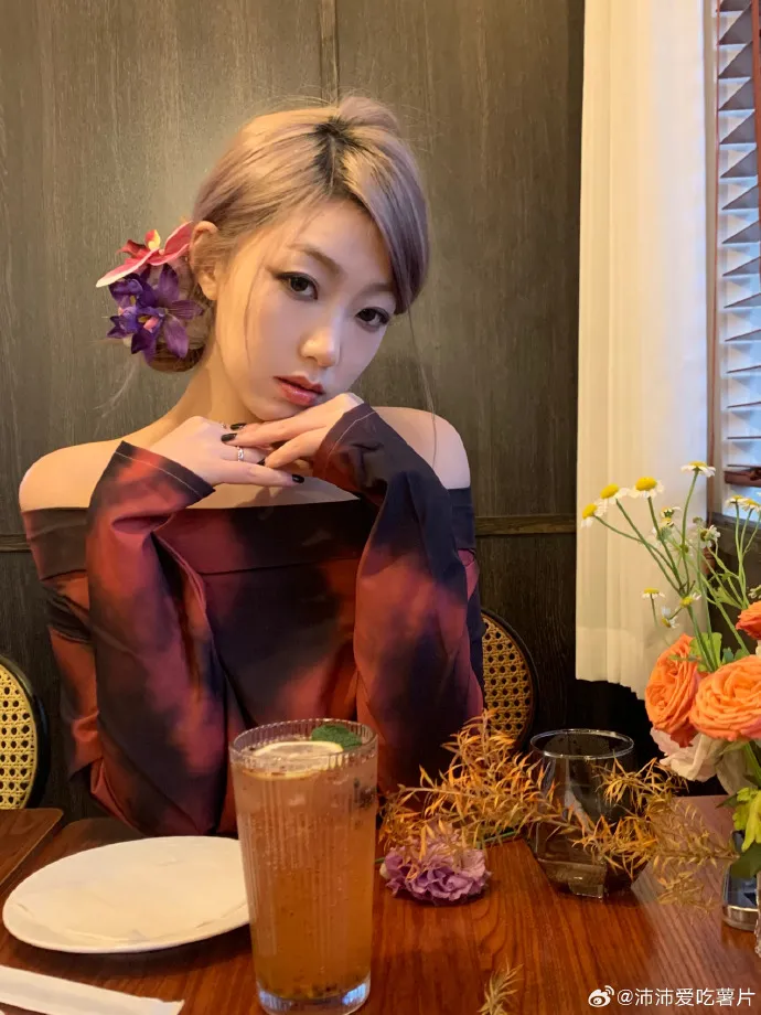 沛沛當初在戀綜裡與滕光正配對成功。翻攝沛沛愛吃薯片微博