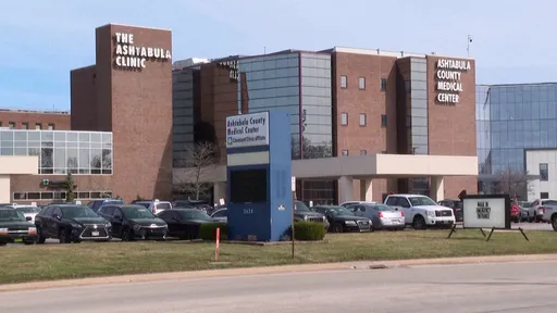 男逝同居女「幫他擺好pose」 上銀行領錢沒人起疑