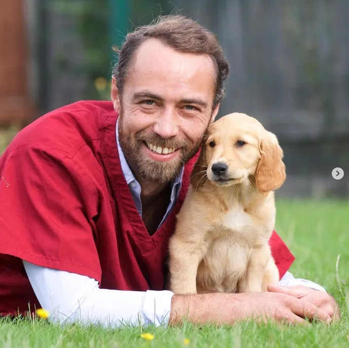 詹姆斯是家中3姊弟中的老么。翻攝instagram@jmidy