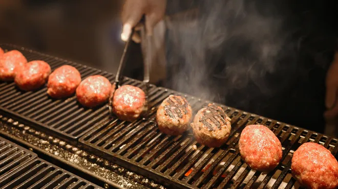 Hamburg YOSHI（漢堡排嘉）全台首店將於Global Mall開幕。Global Mall提供