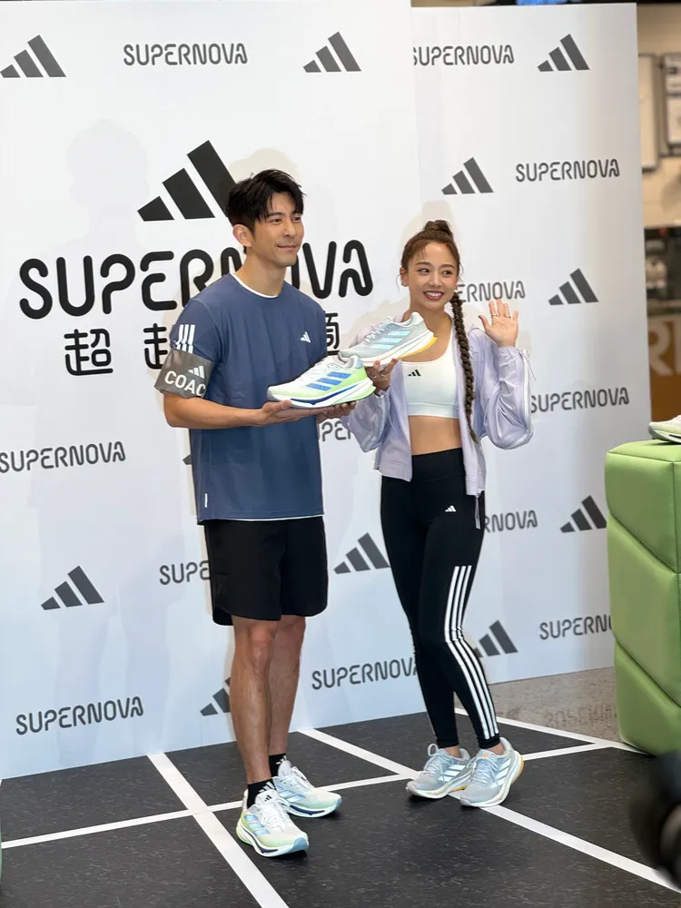 修杰楷（左）與鬼鬼今出席adidas新鞋發表活動。張家玲攝