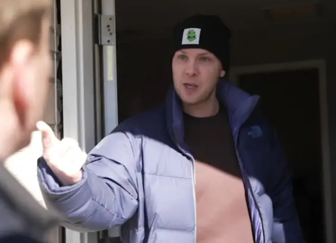 占屋者羅德里茲表示，「屋主給錢，我就搬，不然就法院見！」翻攝ABC News