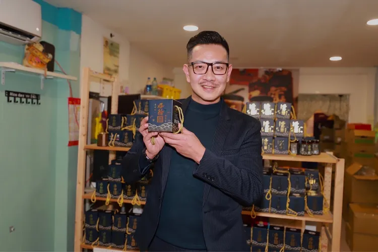 江俊翰的XO好翰醬是新鮮生辣椒製成。民視提供