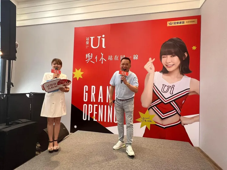 冠傑建設董事長徐國振認為，誠信經營打造區段美學建築，透過建材提升讓購屋族買到高CP值住宅。葉家銘攝