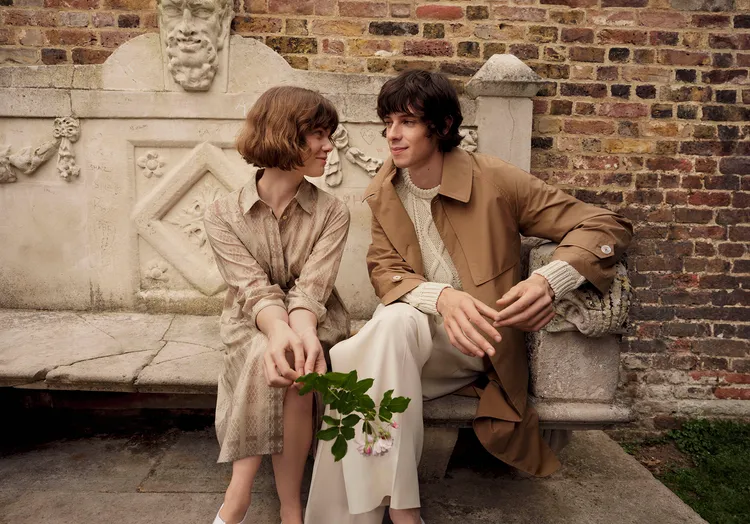 DAKS 130th Anniversary Collection系列。品牌提供