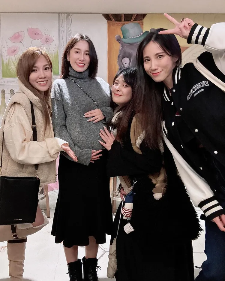 Apple孕期倒數！瑤瑤出賣孕肚照。翻攝瑤瑤IG