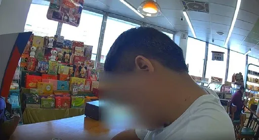 男子「5條通」拒檢棄車翻牆逃 料躲追捕超商「喝酒壓驚」!只爽10分鐘傻眼噴金句