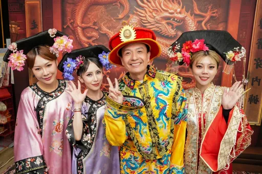 私密處味重如鹹魚?小鐘直播帶貨祭「禮貌口」 創600萬營業額