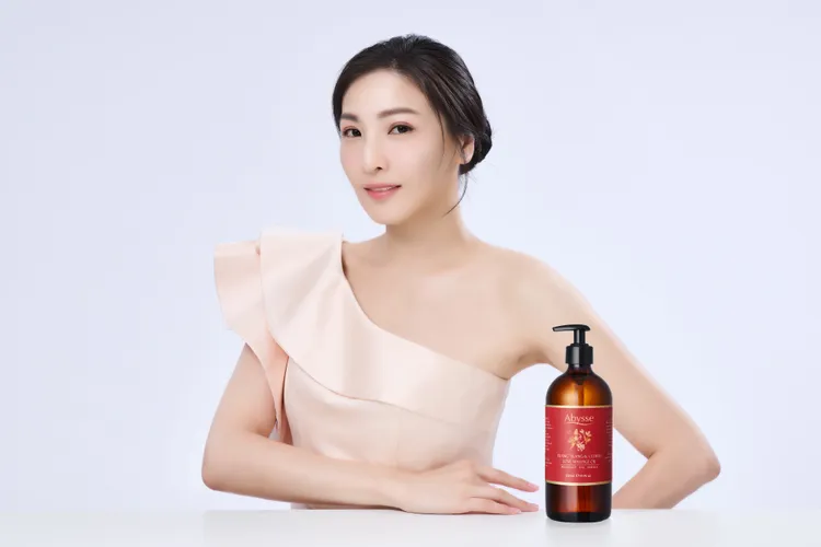 陳思璇很愛用Abysse的按摩精油。品牌提供