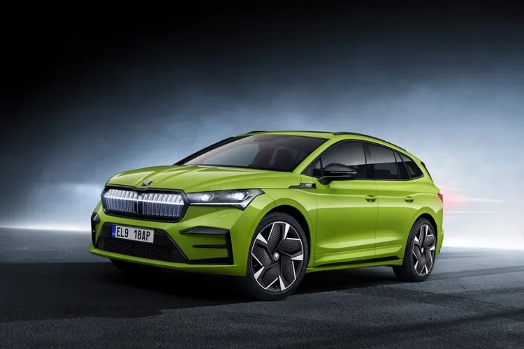 Skoda Enyaq iV及Enyaq Coupe提供了後驅與四輪驅動形式，目前國內引進車款搭載電池模組規格未定。原廠照片