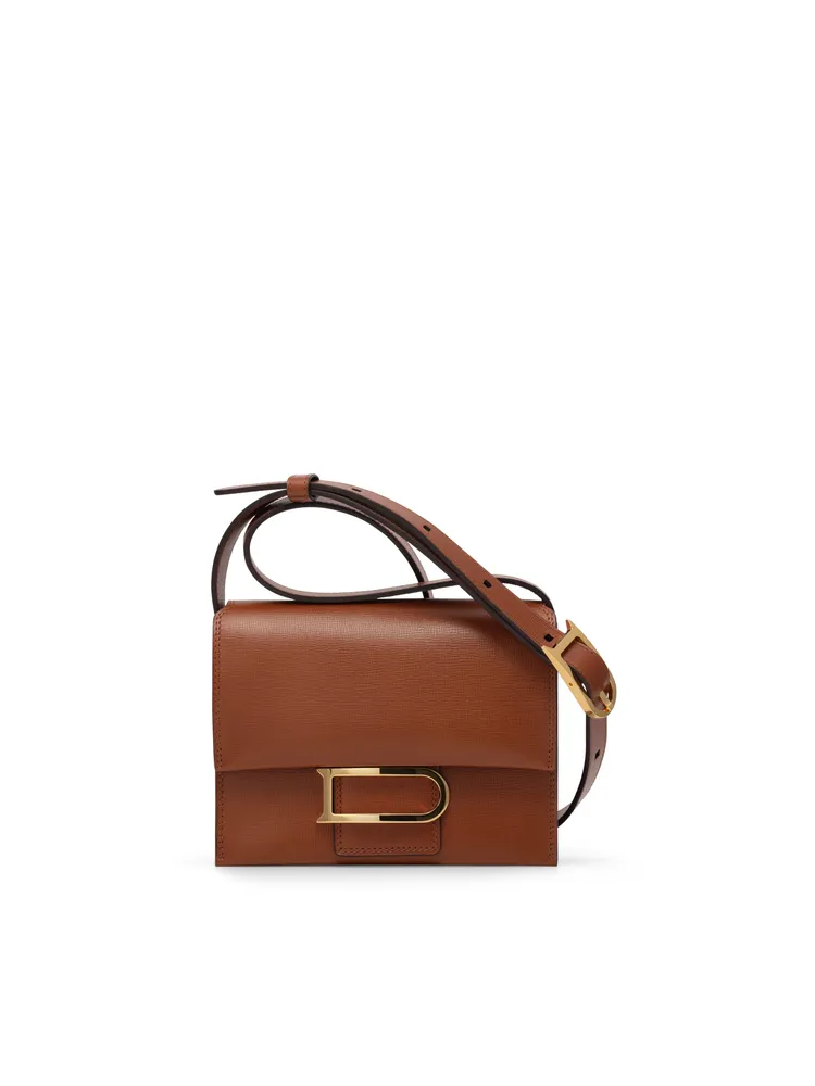 Leonce Small Opera暖棕色，14萬600元。品牌提供