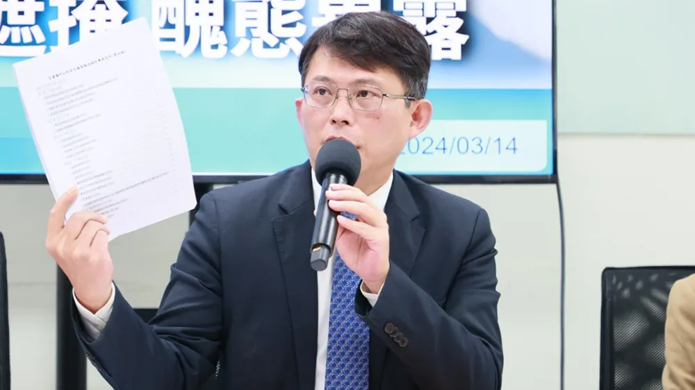 民眾黨立委黃國昌。翻攝自黃國昌臉書