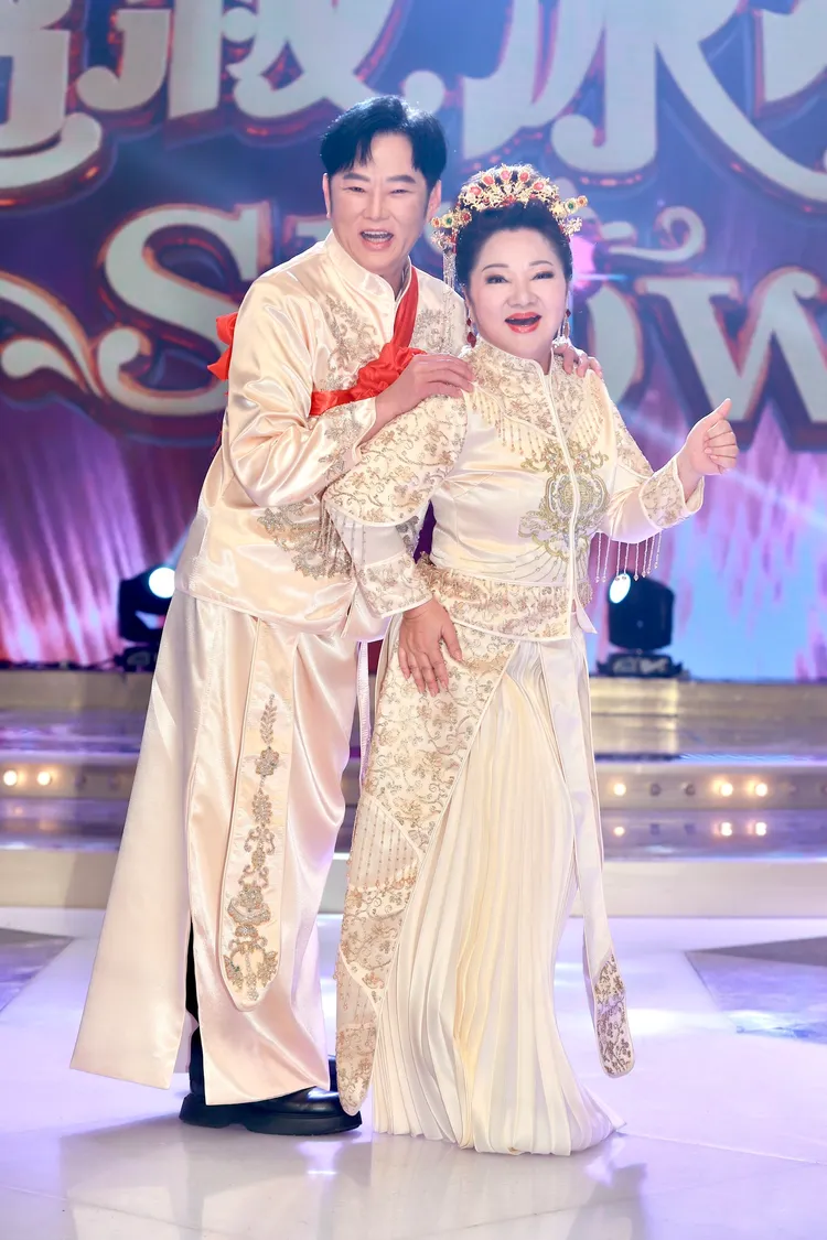 白冰冰接棒胡瓜原時段節目，坦言不尷尬。民視提供