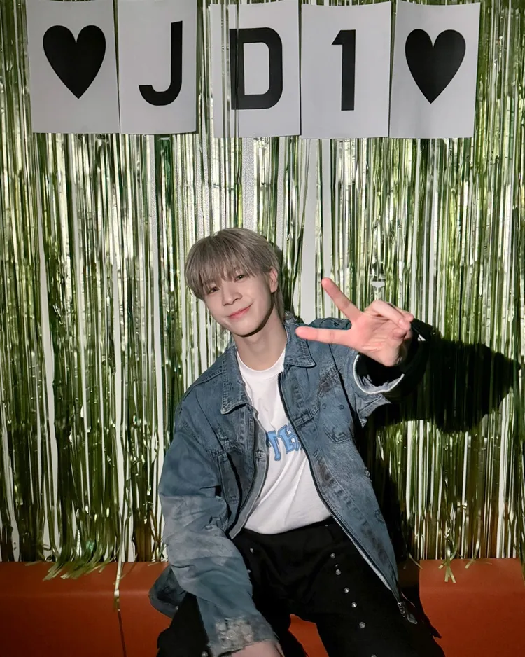 鄭東元從Trot神童轉當AI偶像JD1。翻攝JD1 X（推特）