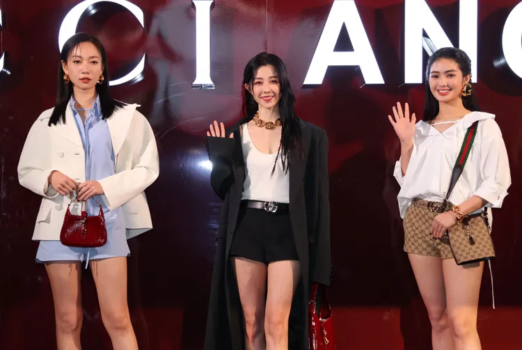 吳卓源（左起）、邵雨薇、雷嘉汭今出席「GUCCI ANCORA時尚藝術特展」開幕記者會。莊宗達攝