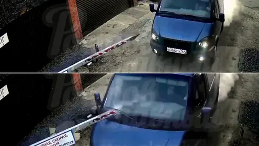 傻眼影片｜開車滑手機自撞柵欄　「尖刺直插駕駛座」他驚閃保命