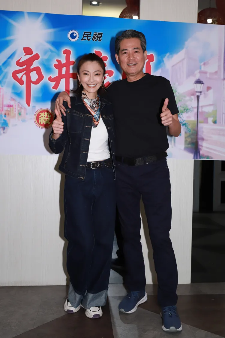 蕭大陸（右）和侯怡君結婚年份確認是2018年。民視提供