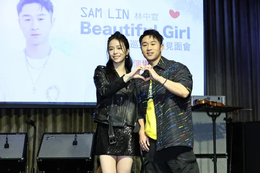 有片|女神宋芸樺清唱真實嗓音曝光 替男歌手介紹女友還被打槍