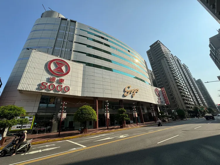 桃園市中壢區坐落南桃園中心，生活機能佳吸引周遭行政區人口移入，更有大量通勤族入住。永慶房產集團提供