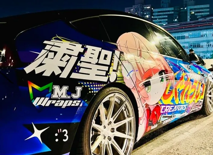 日本痛車包膜開放加盟，現場開箱直播。廠商提供