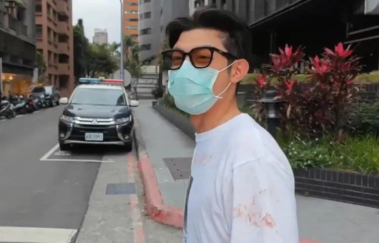 王柏傑勸架，被滅火器打傷濺血。翻攝畫面