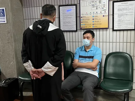 5億高中生導師打臉夏男同婚 揭密2事「全無輕生念頭」