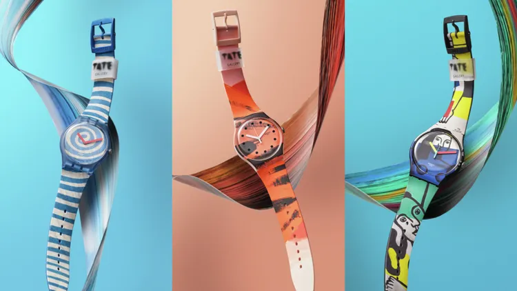 BOURGEOIS’S SPIRALS（左起）3450元、BARNS-GRAHAM’S ORANGE AND RED ON PINK 3450元、LEGER’S TWO WOMEN HOLDING FLOWERS 3450元。品牌提供