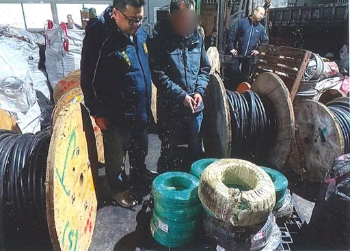 工地領班報復包商!讓工程無法完工 夥2友搶走電纜線下場曝光