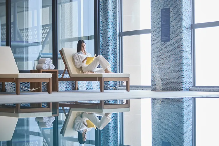 嘉義福容voco位於7樓的泳池。嘉義福容voco提供