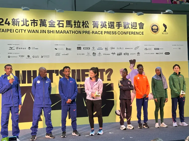 國內外馬拉松好手齊聚一堂，競賽可看性相當之高。曾佳俊攝