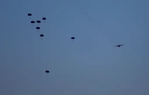 飛來橫禍!降落傘沒全開 加薩空投物資釀5死