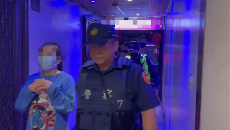 越南籍段女(36歲)持觀光簽證來台賣淫，已逾期4年。讀者提供