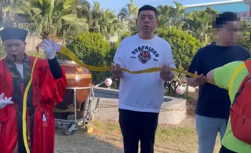 NONO涉性騷躲寺廟!486先生幫受害女打官司 律師費曝光