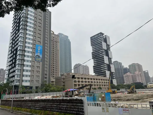 房地產看漲！建商「兵肥馬壯」　指數漲幅比半導體股還大