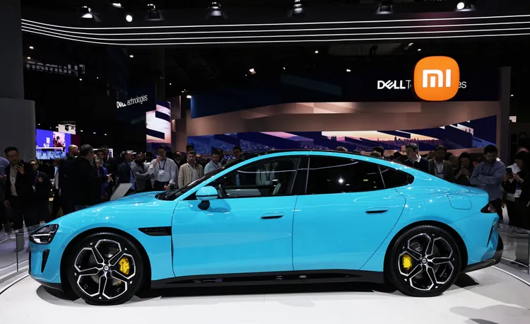 小米的SU7上月在西班牙巴塞隆納「2024年世界移動通信大會」展出。新華社