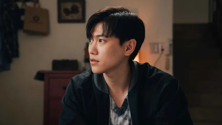 邱宇辰劇中是一肩扛起家計的大哥「魏謙」。結果娛樂提供