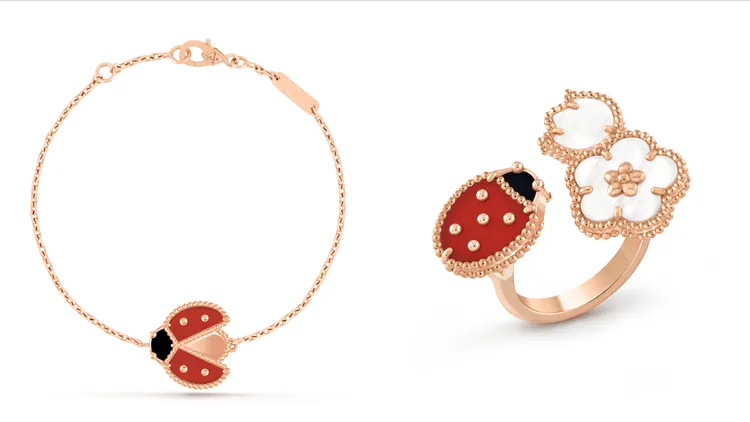 Lucky Spring手鍊（左圖），18K玫瑰金、紅玉髓、縞瑪瑙，約10萬7000元供；Between the Finger指間戒（右圖），18K玫瑰金、珍珠母貝、紅玉髓、縞瑪瑙，約22萬3000元。品牌提供