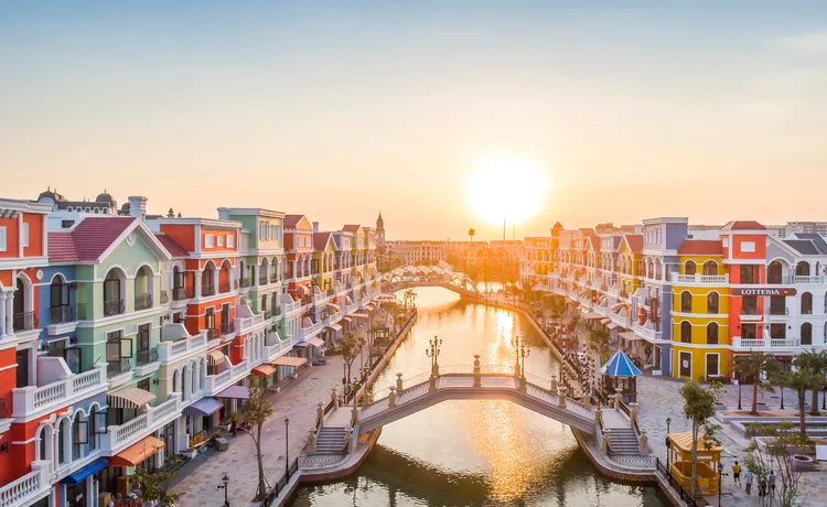 以義大利水都威尼斯為藍圖打造的富國島大世界。可樂旅遊提供