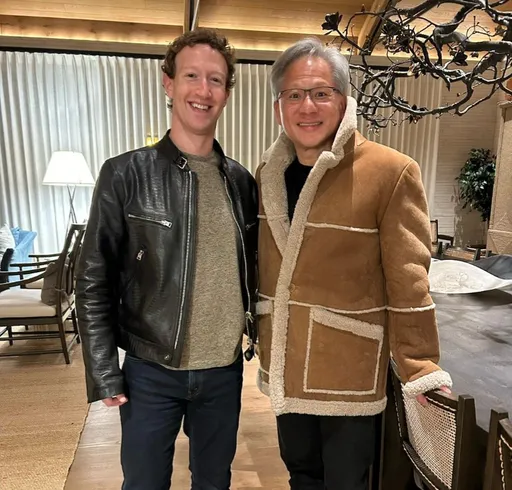 薩克柏與黃仁勳相見歡 兩人互換招牌外套展現好交情