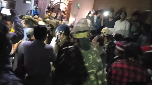 駭人!剃刀割喉印度教3童2死1重傷 穆斯林美髮師兄弟行兇飲鮮血