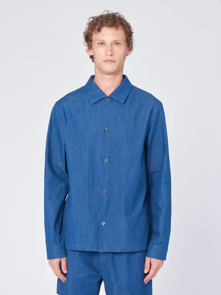 L.A.單寧襯衫（單寧色），2萬6000元。品牌提供