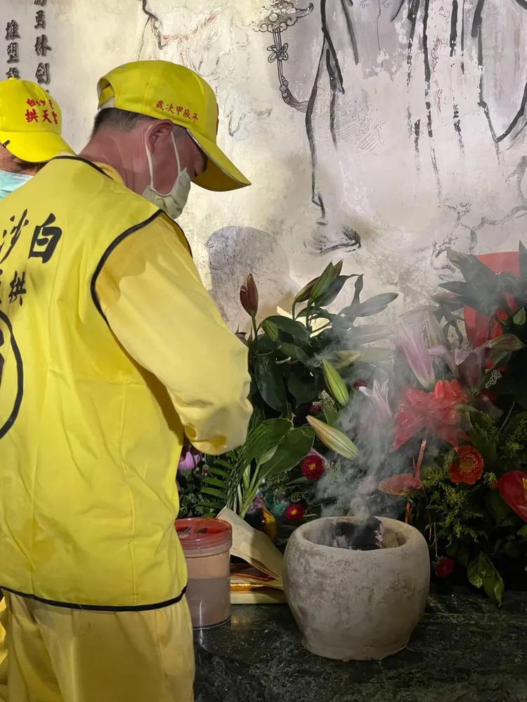 進火是白沙屯媽祖進香活動最重要的儀式。翻攝白沙屯拱天宮臉書