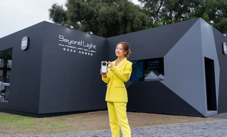 鬼鬼喜歡用手機紀錄寵物的日常。Xiaomi提供