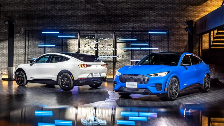 Ford純電跑旅Mustang Mach-E，4月享專案價179.9萬起，指定車型再享100萬0利率。業者提供